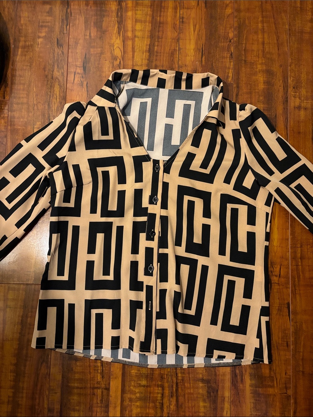 Geometric Print Button-Down Shirt - Black & Beige